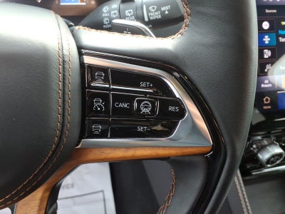 2023 Jeep Grand Cherokee L Summit Reserve