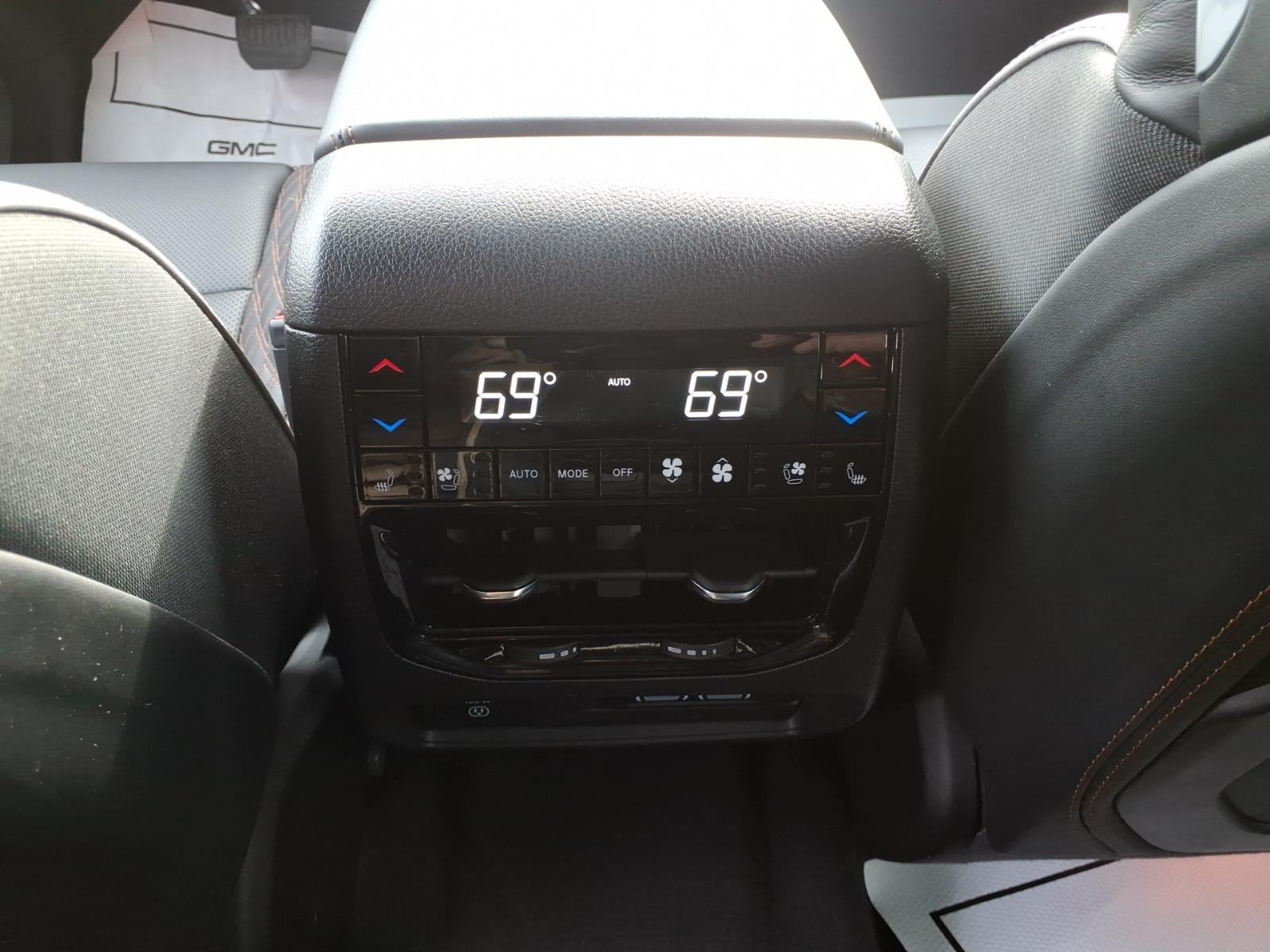 2023 Jeep Grand Cherokee L Summit Reserve