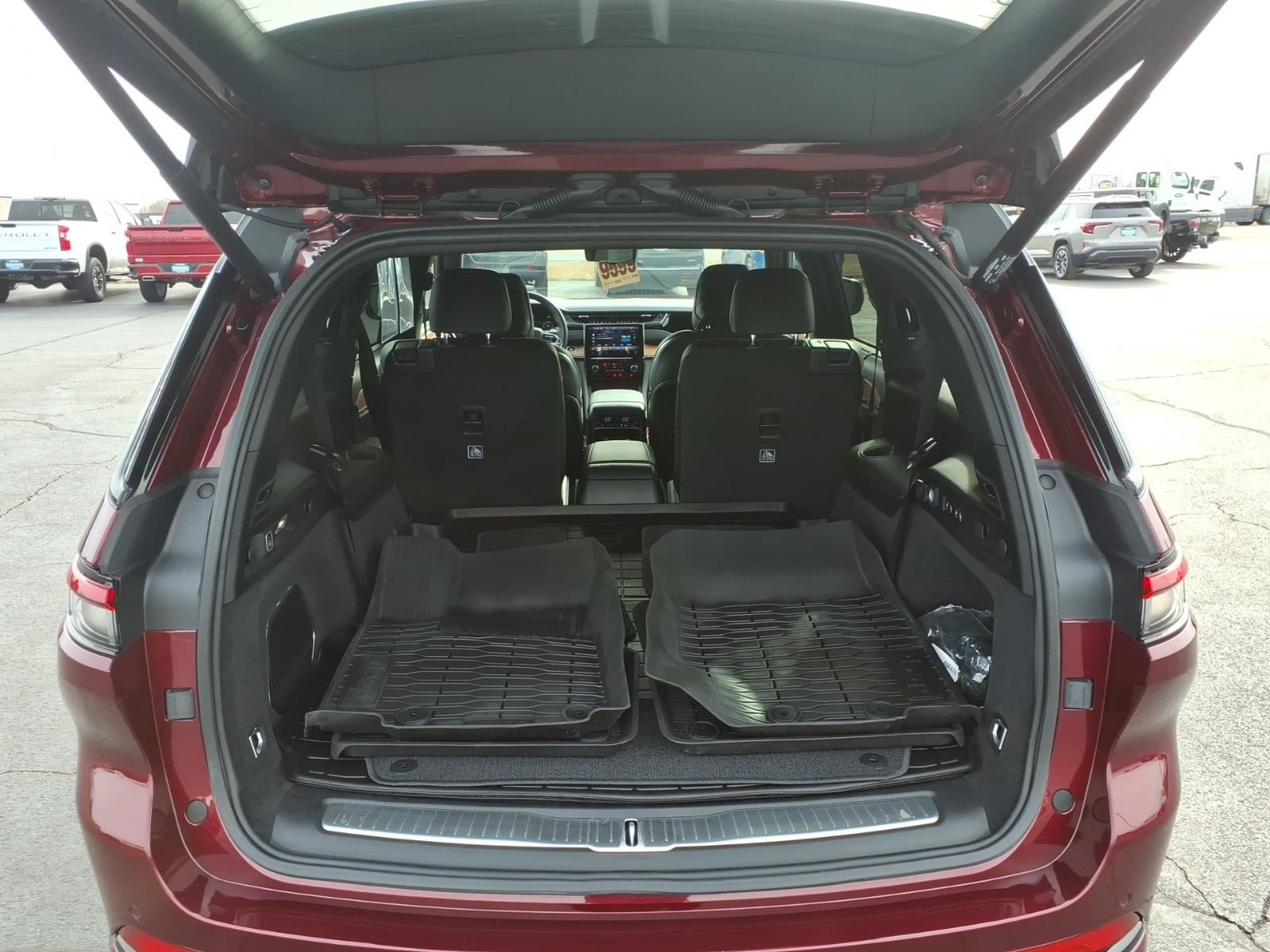 2023 Jeep Grand Cherokee L Summit Reserve