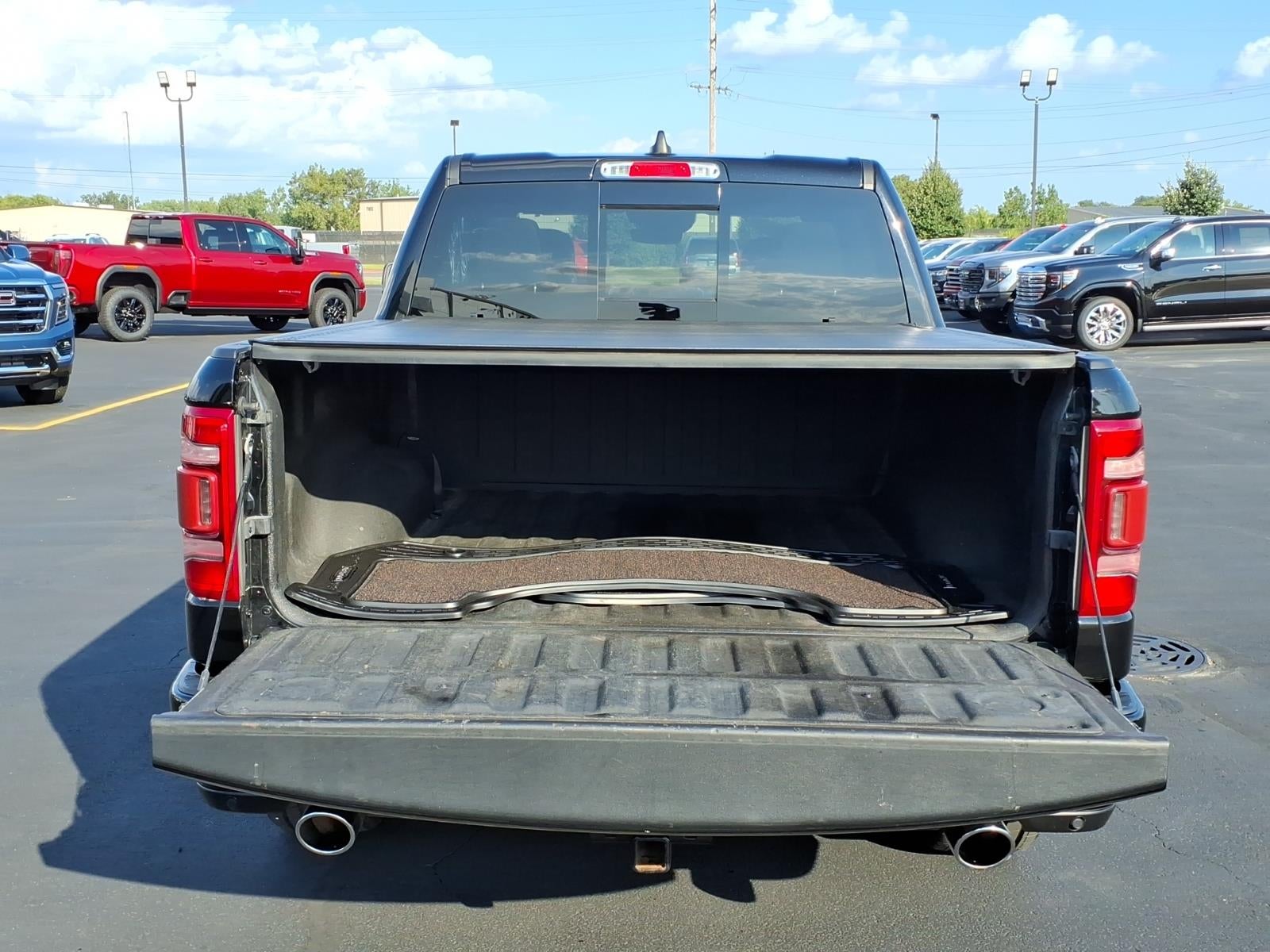 2022 RAM 1500 Limited Longhorn Crew Cab 4x4 5'7" Box