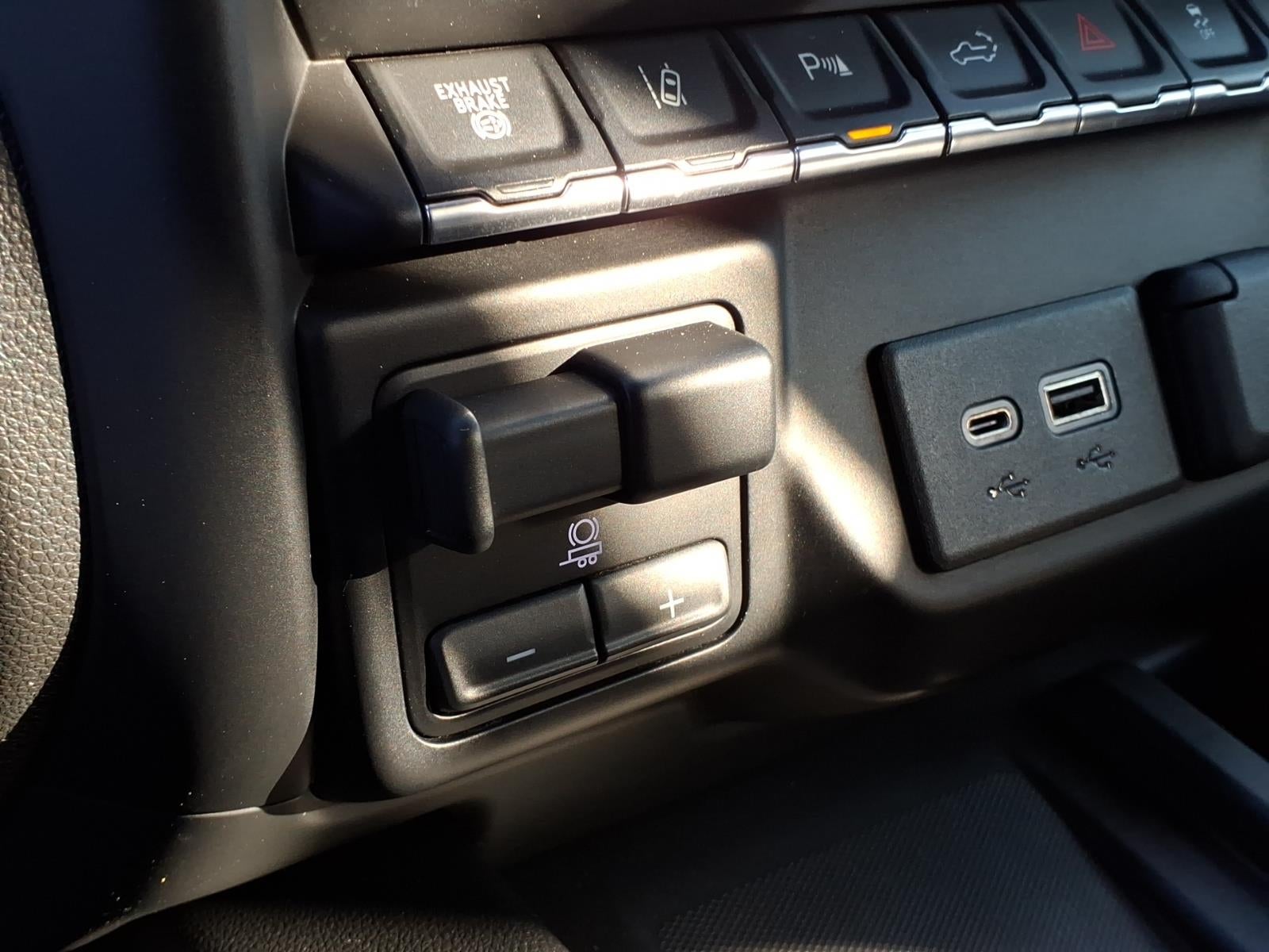 2022 Chevrolet Silverado 3500 HD High Country