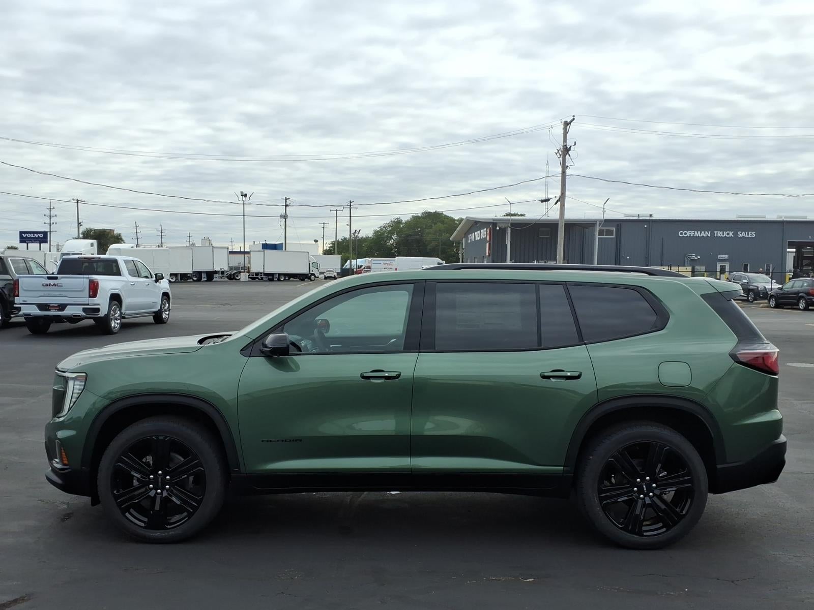 2027 GMC Acadia Elevation