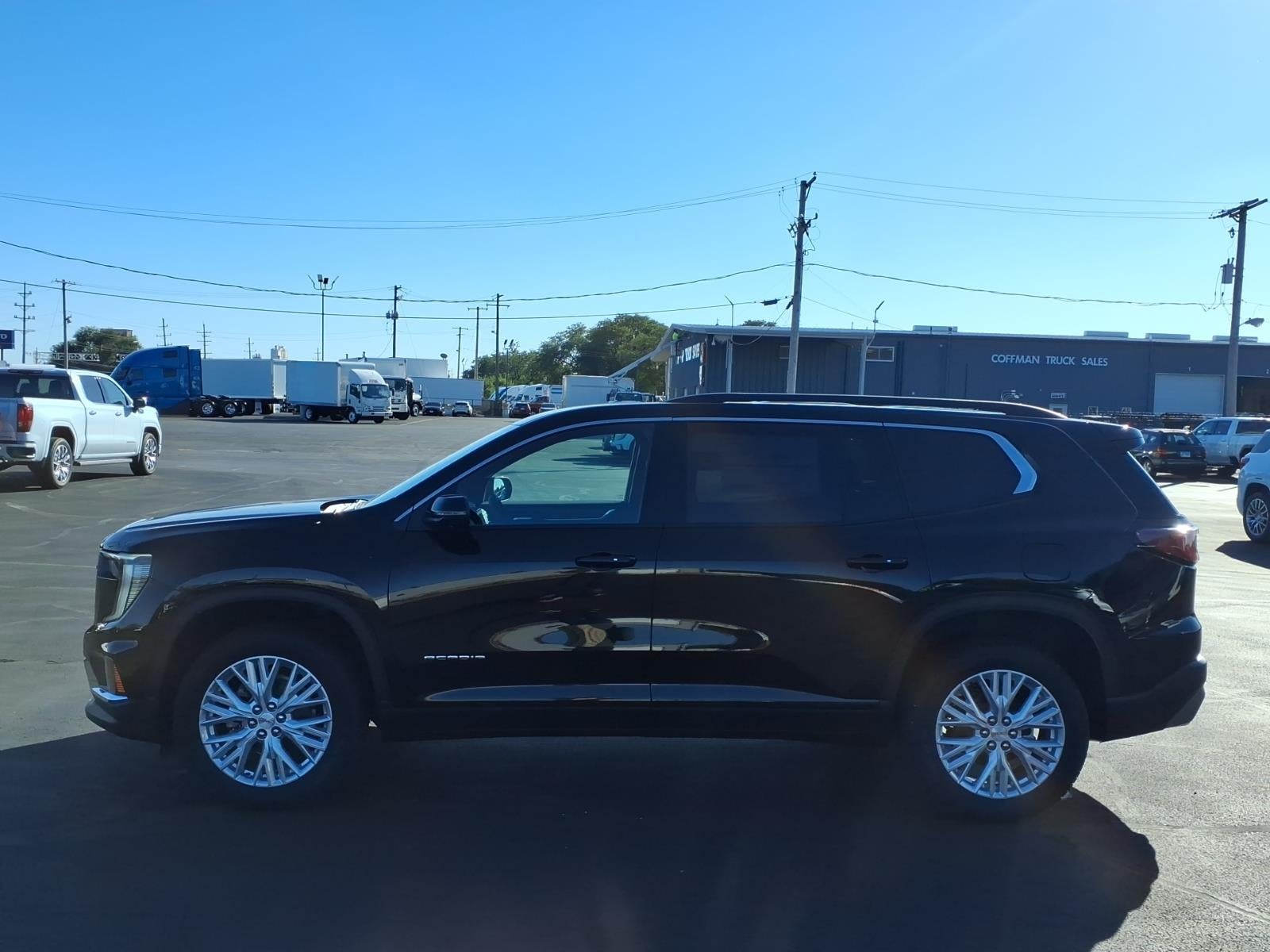 2027 GMC Acadia Elevation
