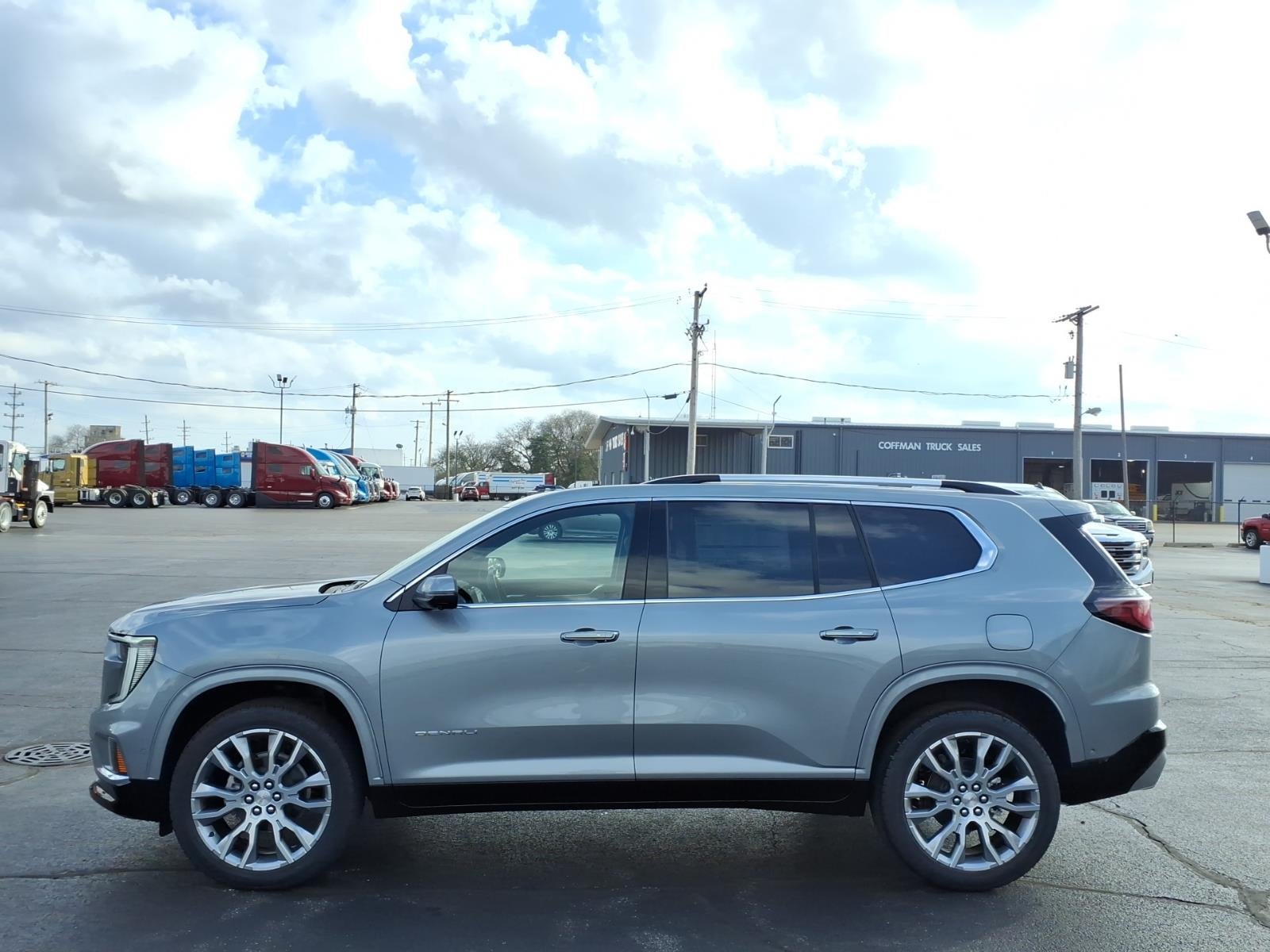 2026 GMC Acadia Denali