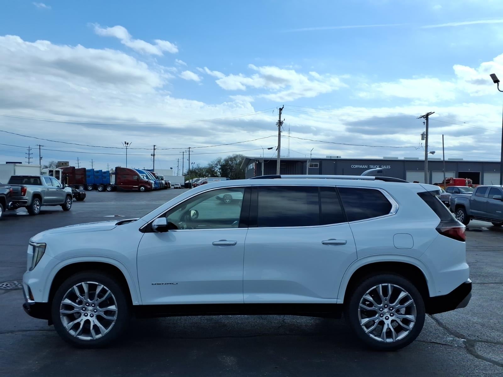2026 GMC Acadia Denali