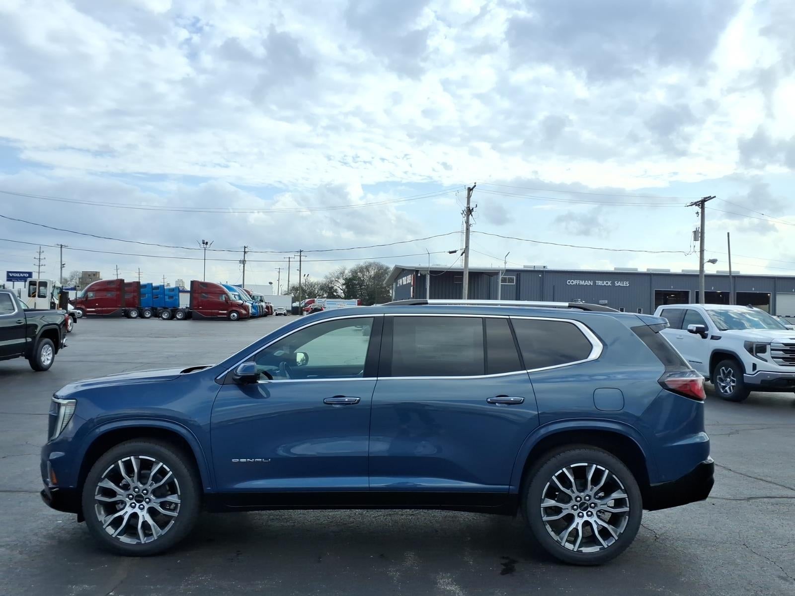 2026 GMC Acadia Denali Ultimate