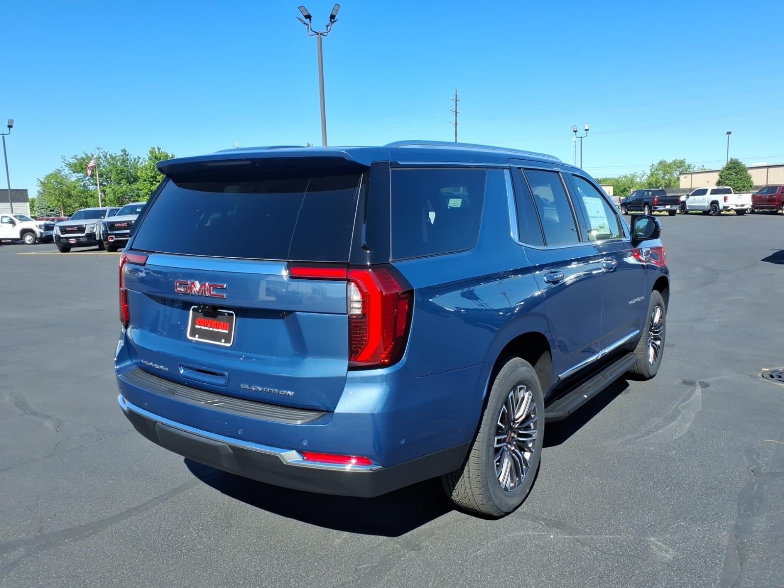 2026 GMC Yukon Elevation