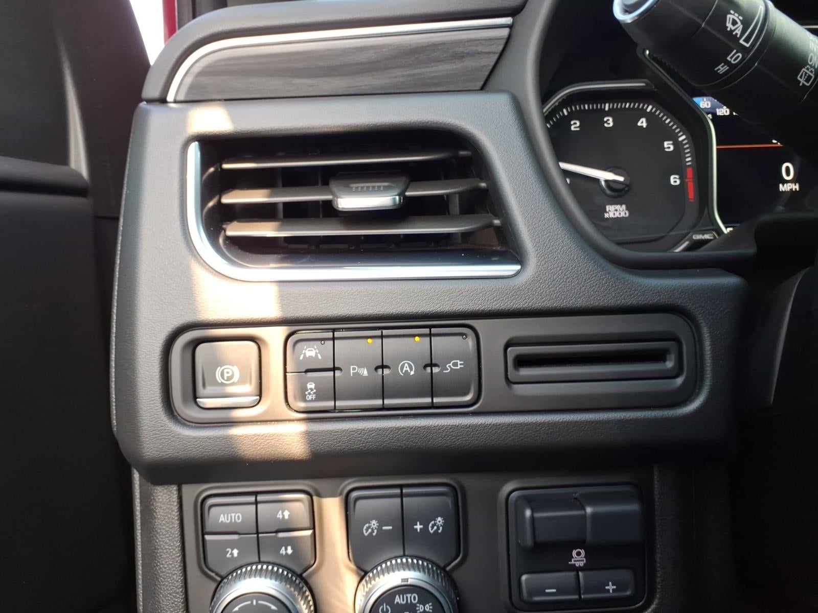 2021 GMC Yukon SLT