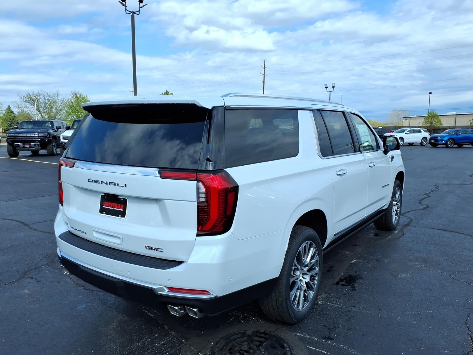 2026 GMC Yukon XL Denali