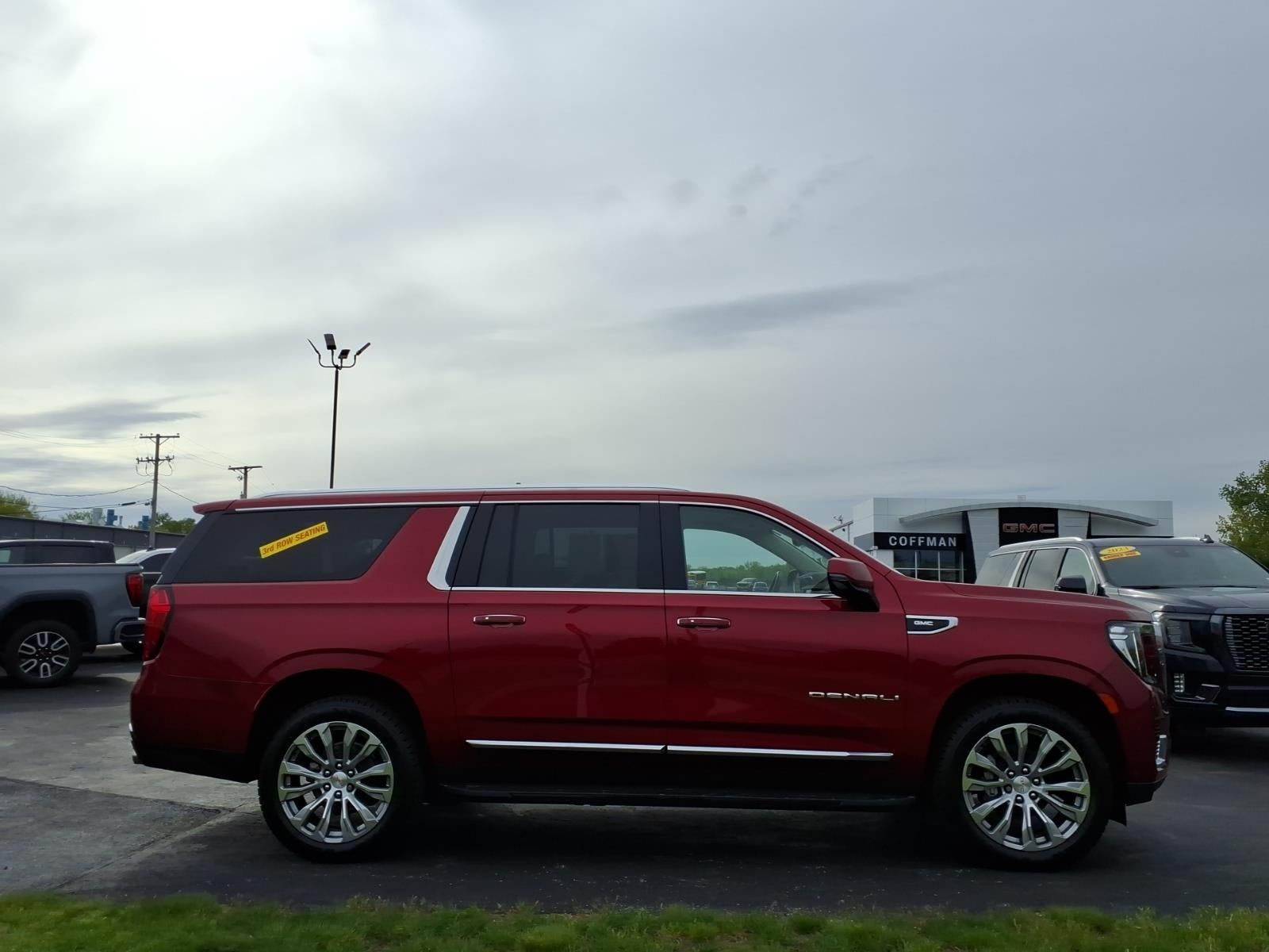 2023 GMC Yukon XL Denali