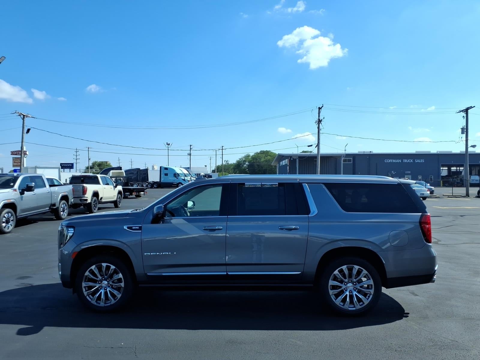 2022 GMC Yukon XL Denali
