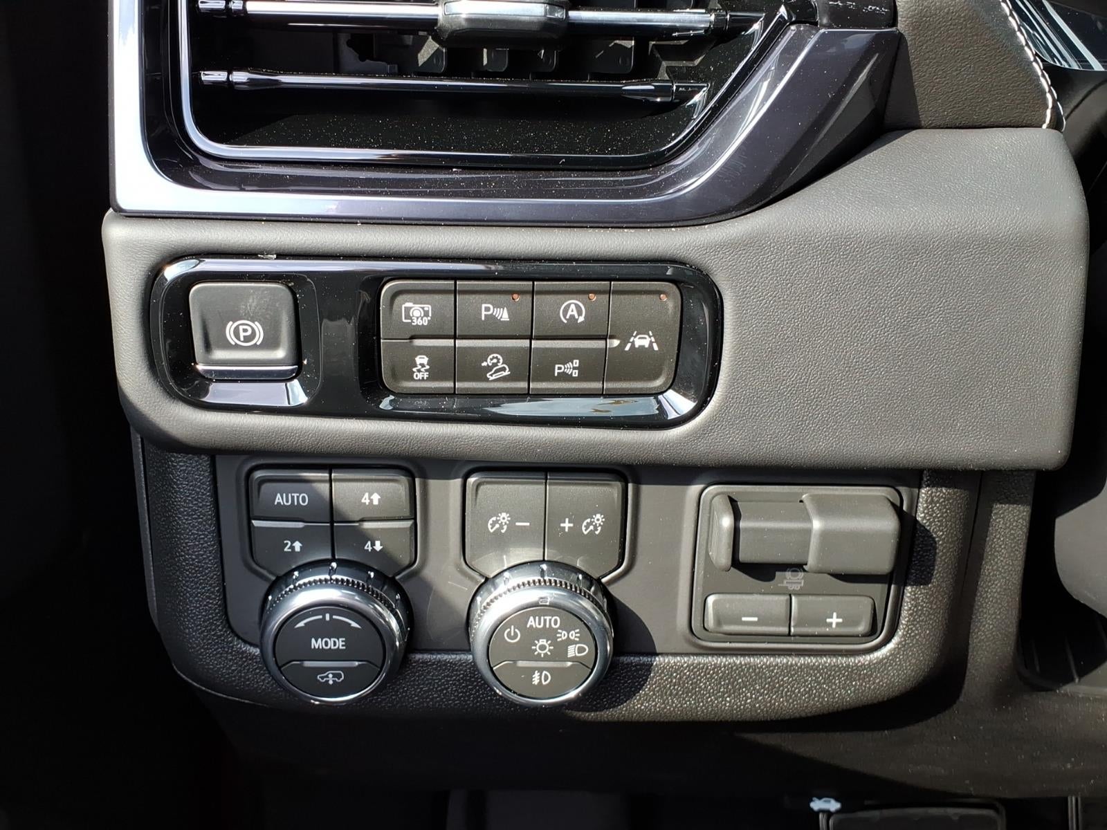 2026 GMC Yukon AT4 Ultimate