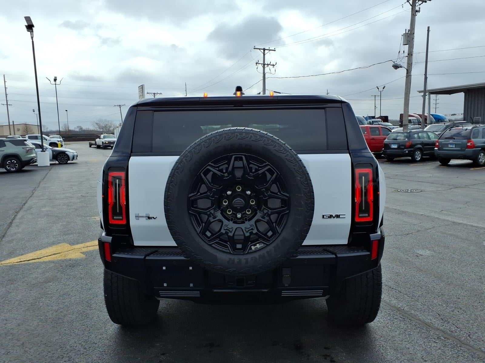 2026 GMC HUMMER EV SUV 2X