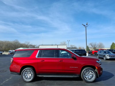 2024 Chevrolet Suburban LT