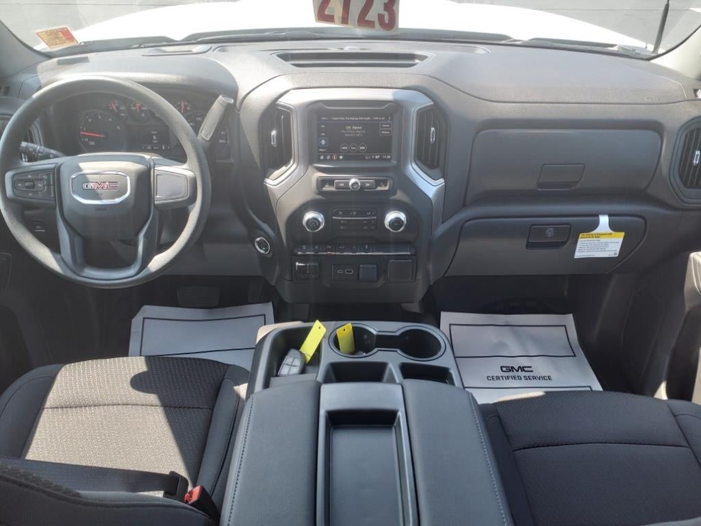 2024 GMC Sierra 2500 HD Pro