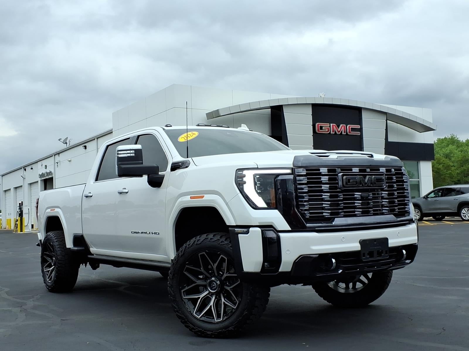 2024 GMC Sierra 2500 HD Denali Ultimate