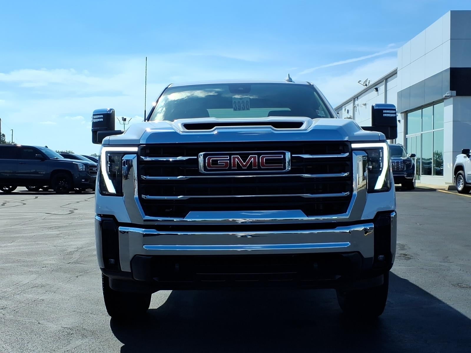 2026 GMC Sierra 2500 HD SLT
