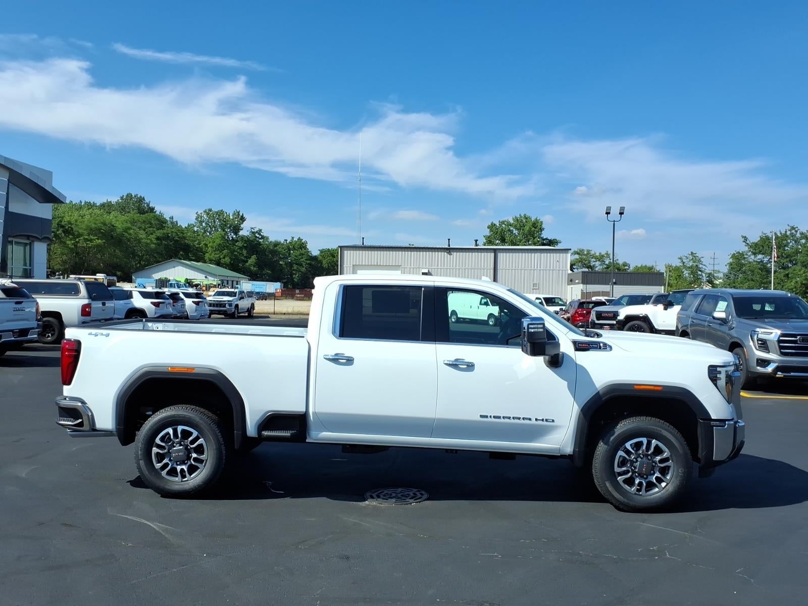 2026 GMC Sierra 2500 HD SLT