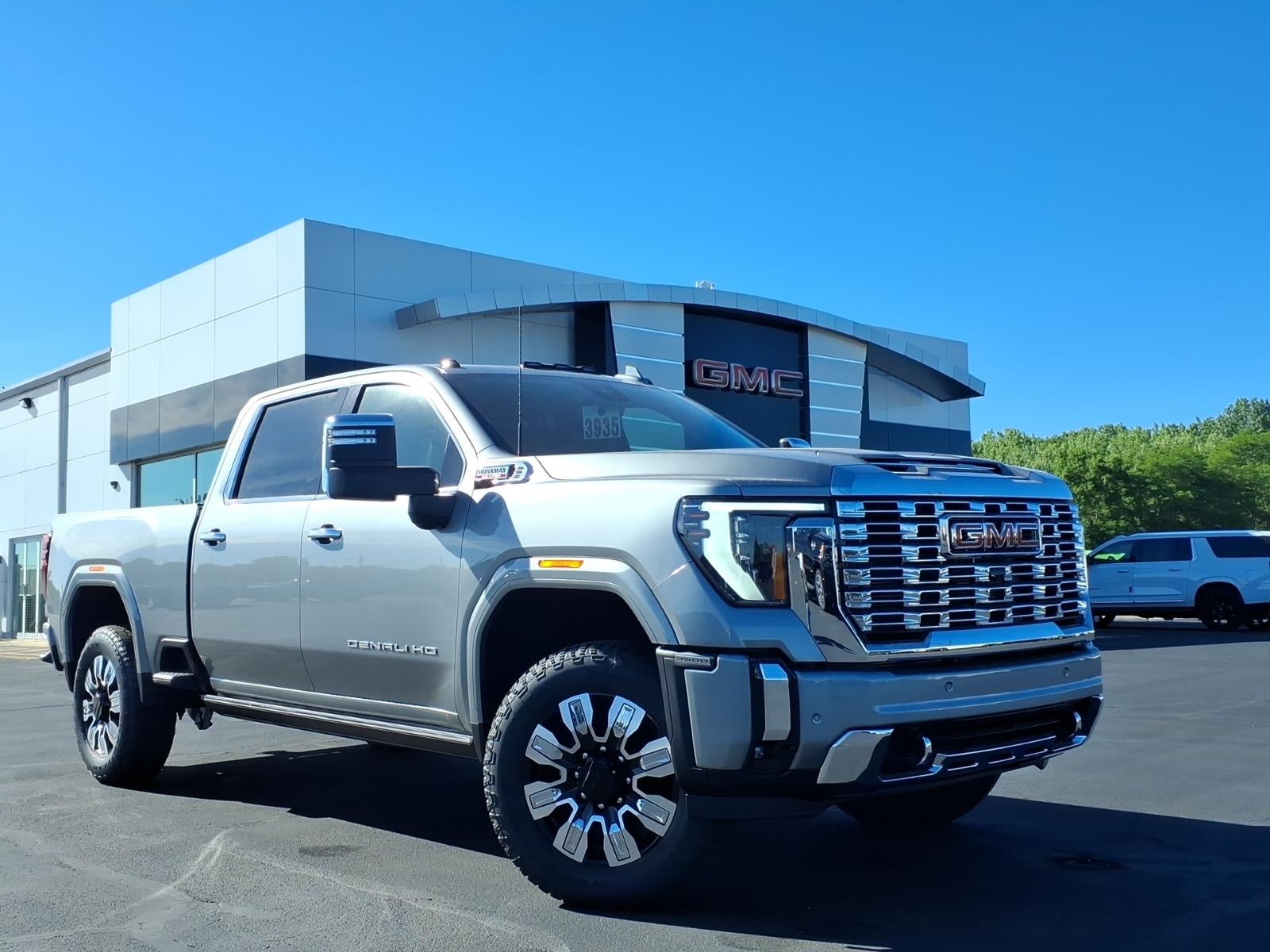 2026 GMC Sierra 3500 HD Denali