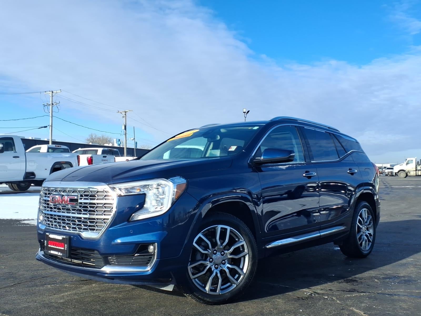 2023 GMC Terrain Denali