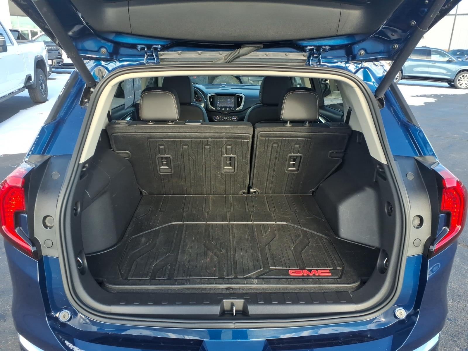 2023 GMC Terrain Denali