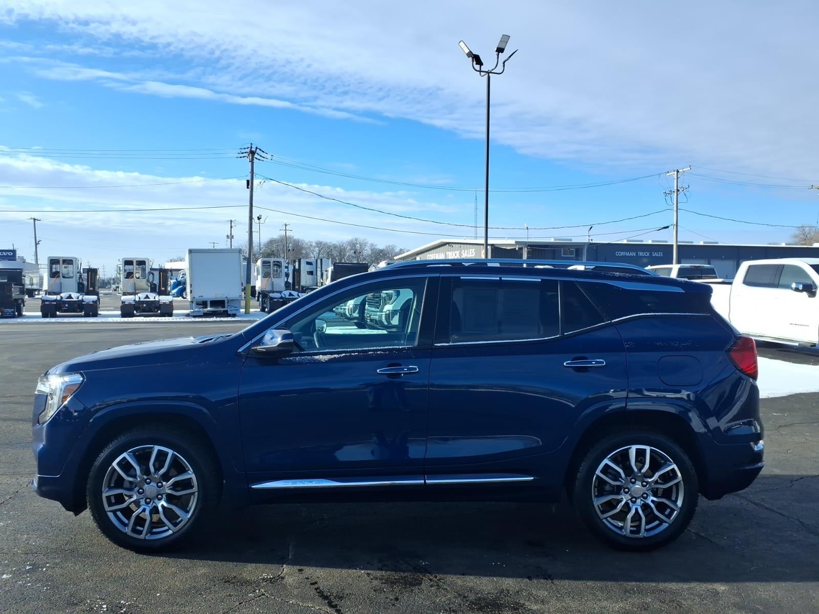 2023 GMC Terrain Denali