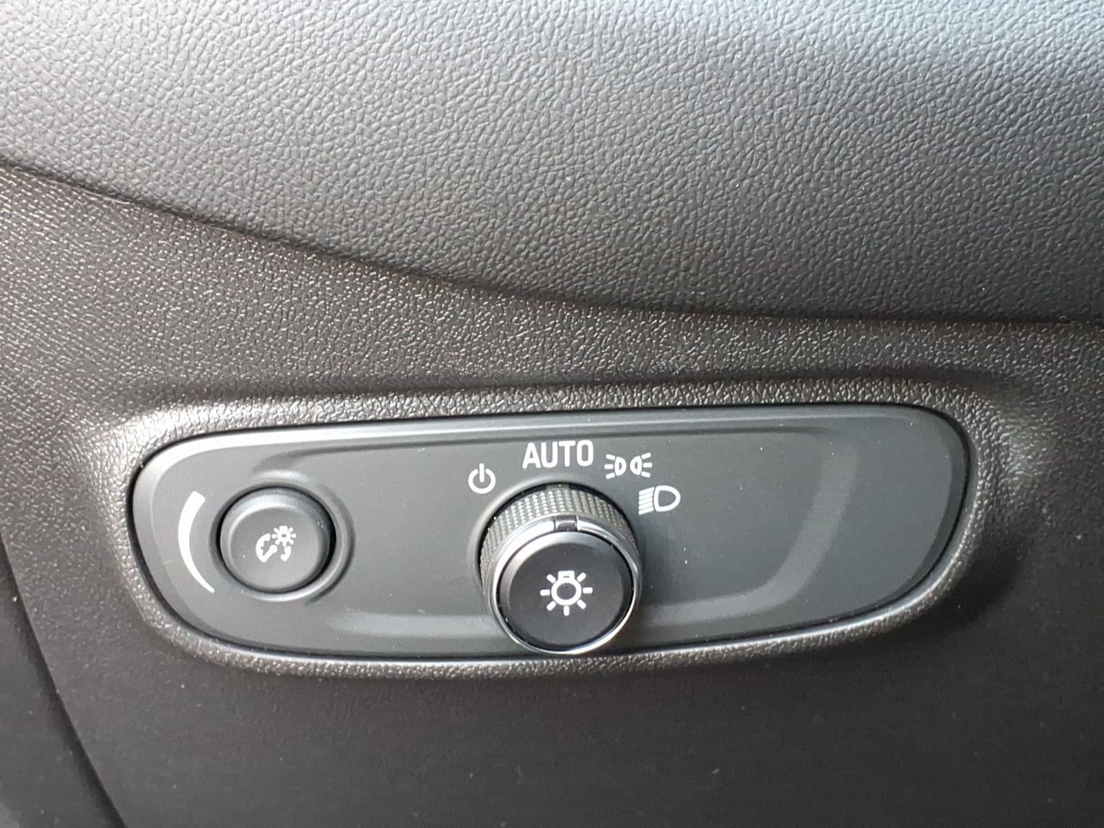 2019 Chevrolet Equinox LT - Photo 19