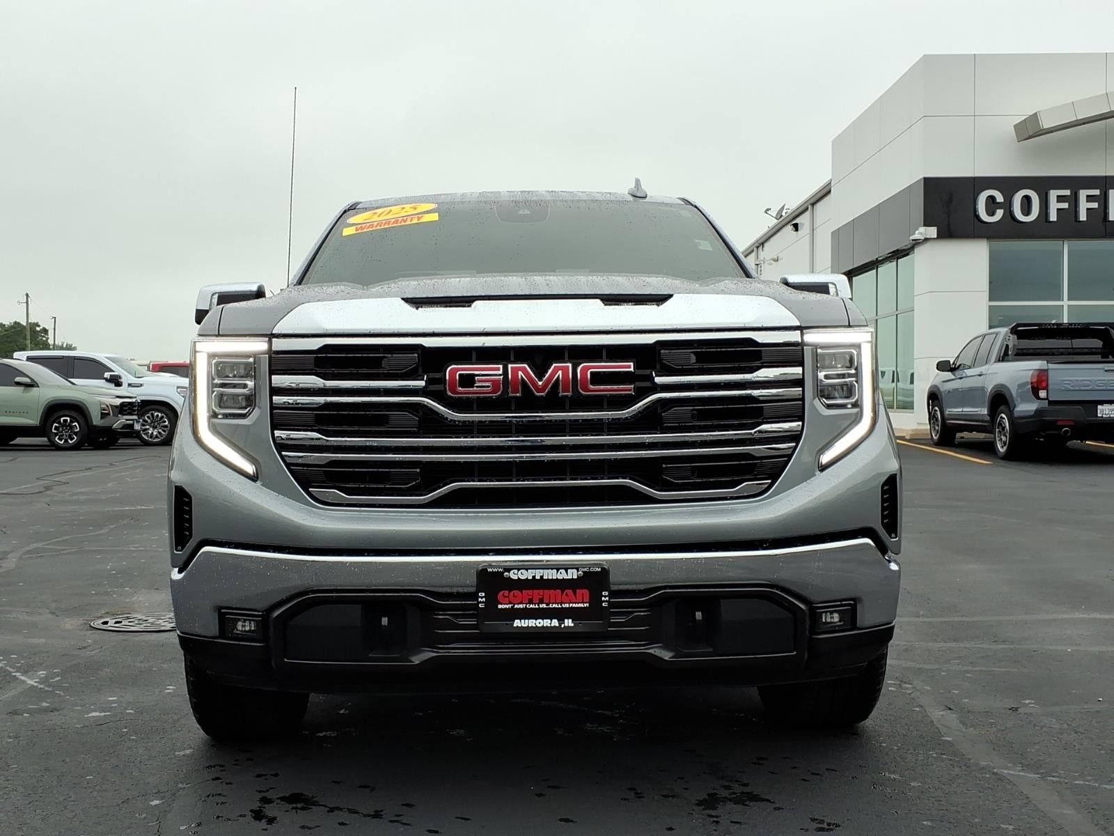 2025 GMC Sierra 1500 SLT