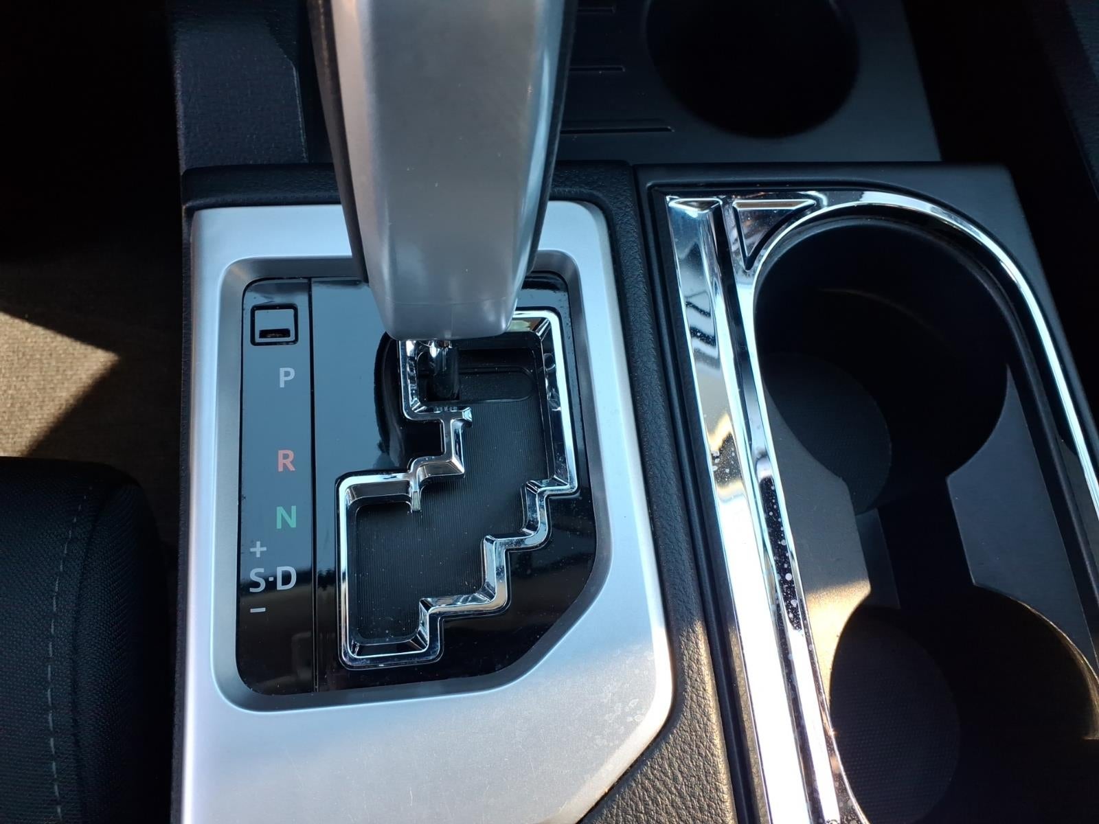 2016 Toyota Tundra 4WD Truck SR5