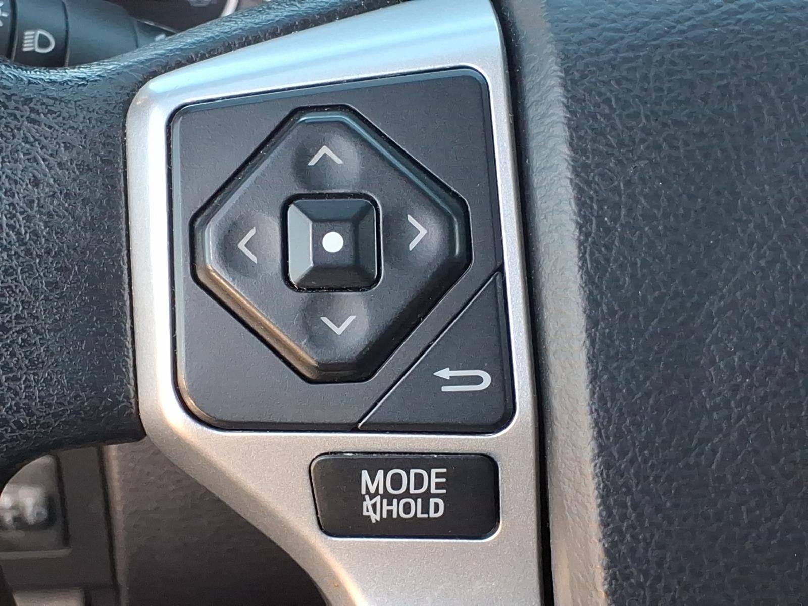 2016 Toyota Tundra 4WD Truck SR5