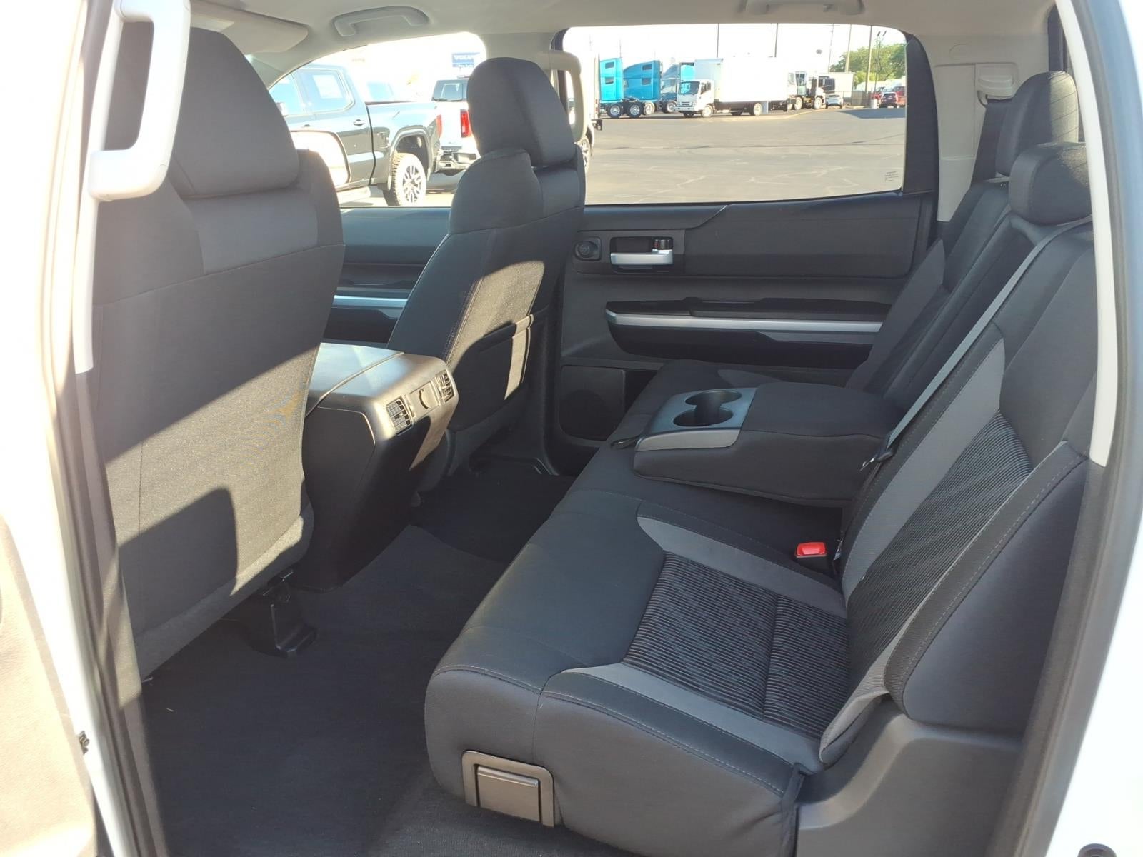 2016 Toyota Tundra 4WD Truck SR5