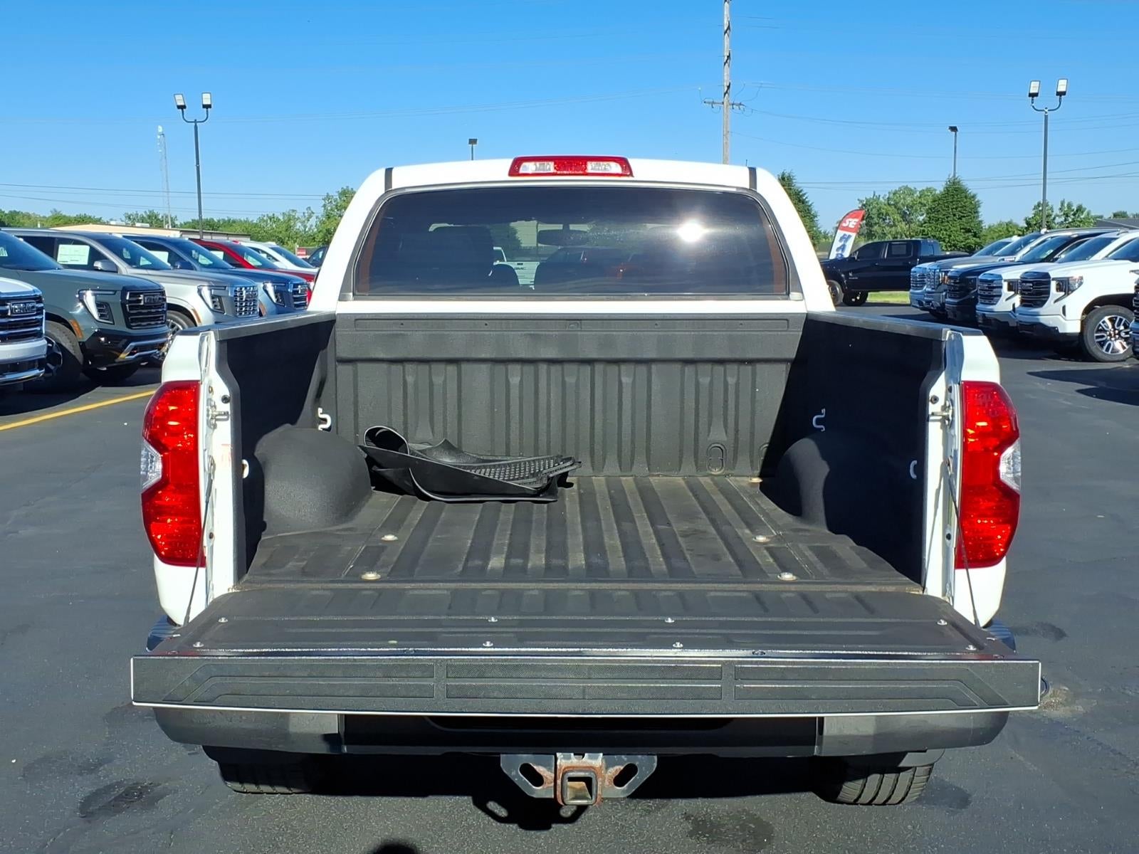 2016 Toyota Tundra 4WD Truck SR5