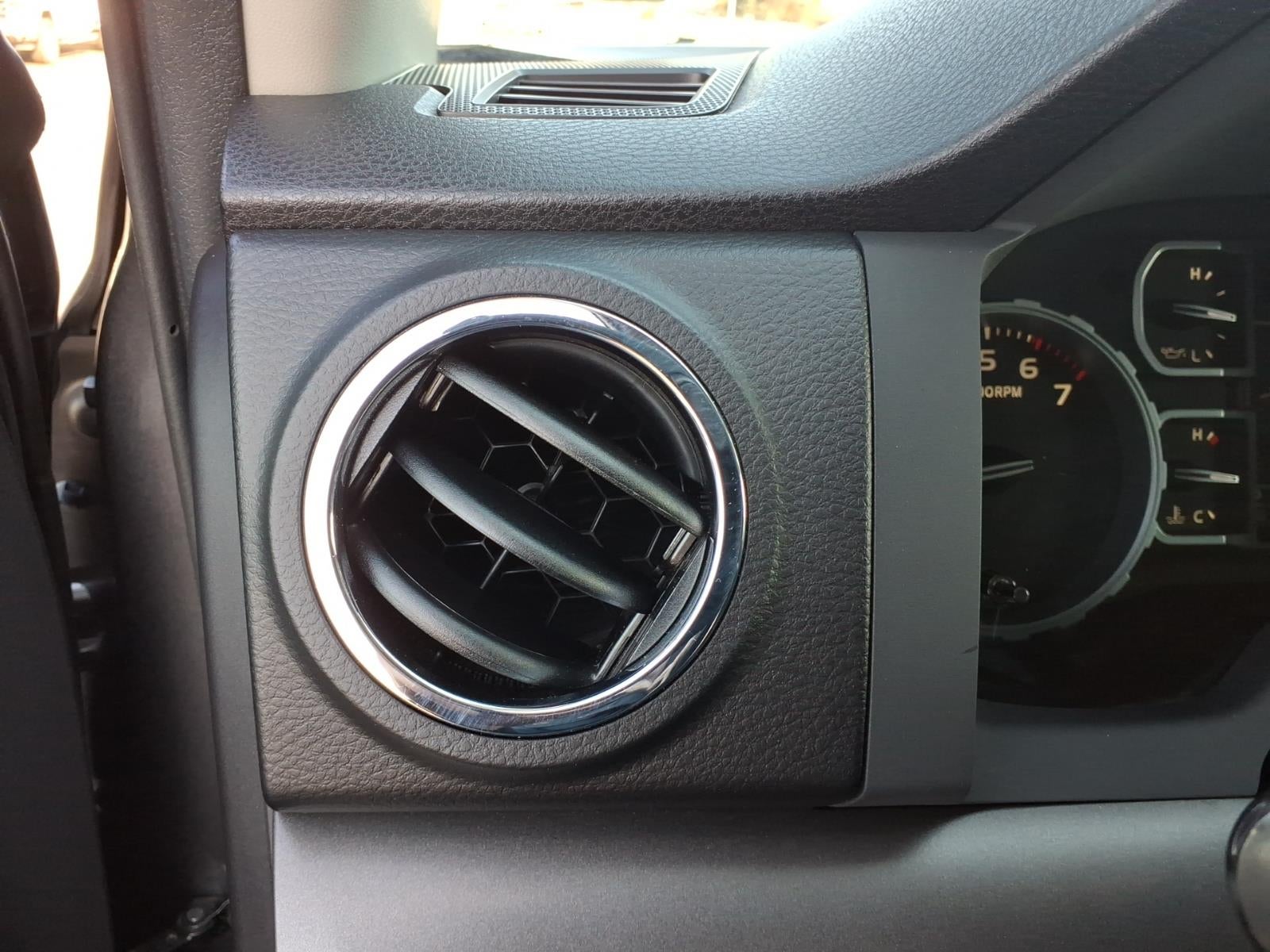 2021 Toyota Tundra 4WD SR5